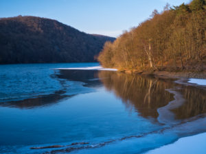 Europe, Germany, Hesse, Vöhl, Nationalpark Kellerwald-Edersee, winter atmosphere, view from Wooghölle over the frozen Edersee to Lindenberg Europe, Germany, Hesse, Vöhl, Nationalpark Kellerwald-Edersee, winter atmosphere, view from Wooghölle over the frozen Edersee to Lindenberg